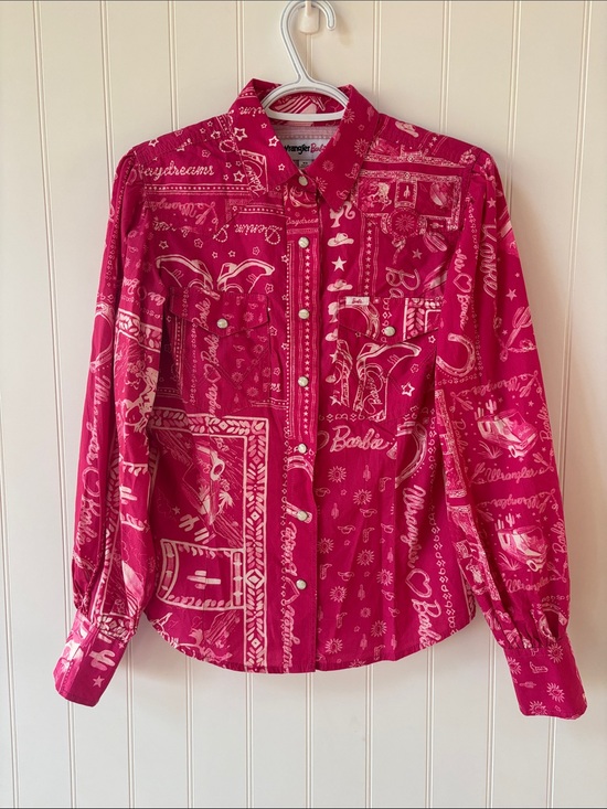 Wrangler Tops - Wrangler X Barbie™ Western Balloon Sleeve Printed Blouse in Pink Bandana XS